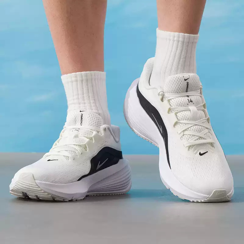 NIKE DOWNSHIFTER 14 Zapatillas - Lightweight Road Running Shoes reseña y precio