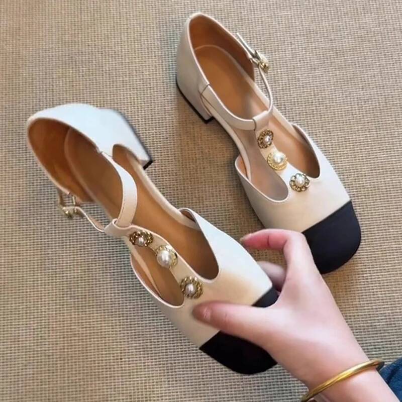 Sandalias De tacón con punta c - Sandals reseña y precio