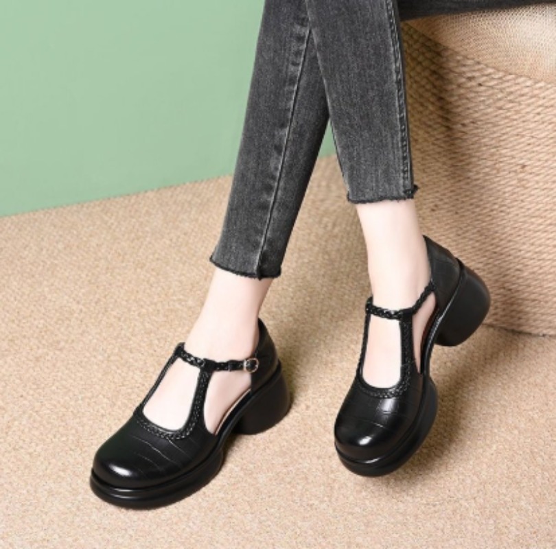 Sandalias Mary Jane con estamp - Sandals reseña y precio